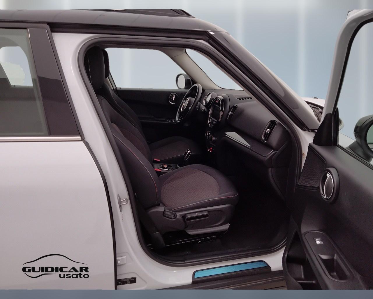 MINI Mini Countryman F60 2017 - Mini Countryman 2.0 Cooper D Bake