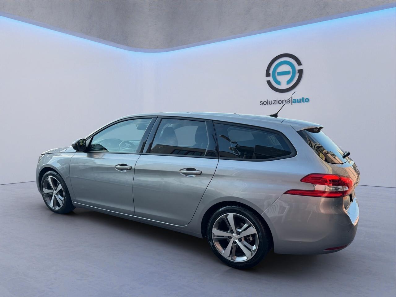 Peugeot 308 BlueHDi 100 S&S SW Active