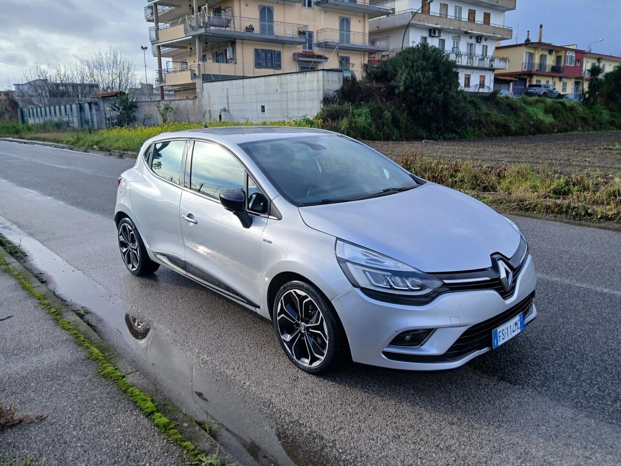Renault Clio dCi 90 CV 5 porte Duel PARI AL NUOVO
