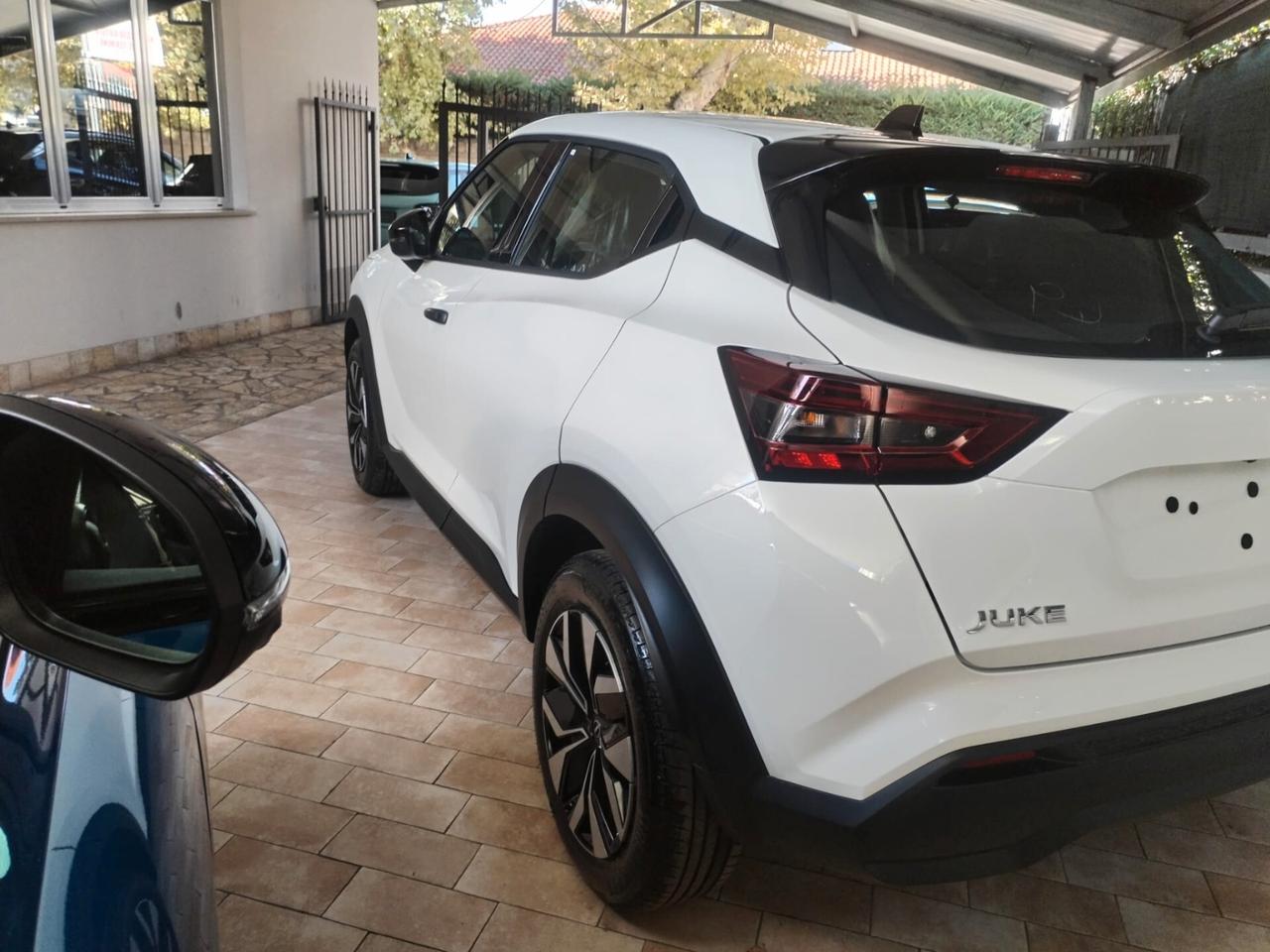 Nissan Juke 1.0 DIG-T 114 CV Acenta