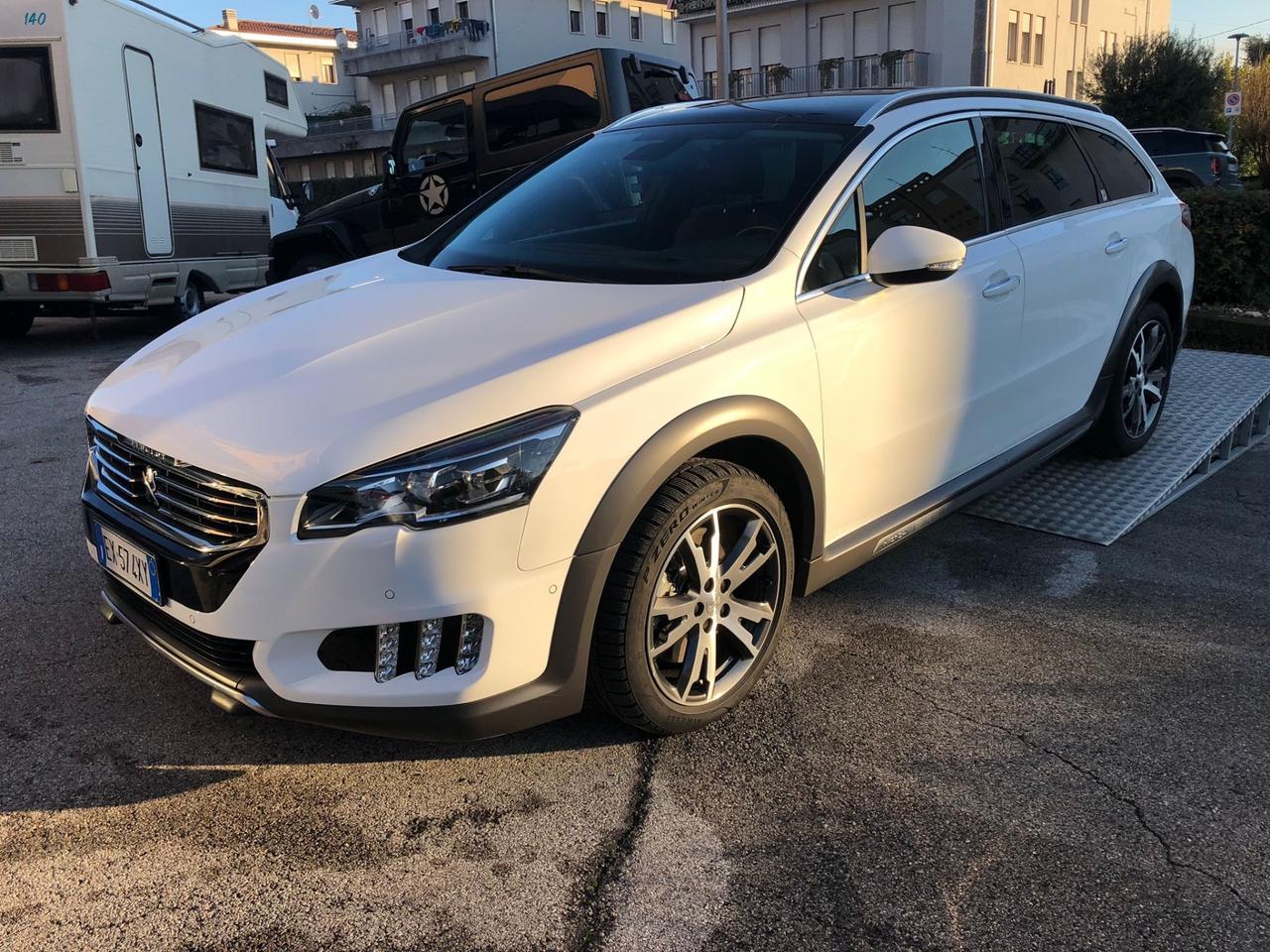 Peugeot 508 RXH Taxi