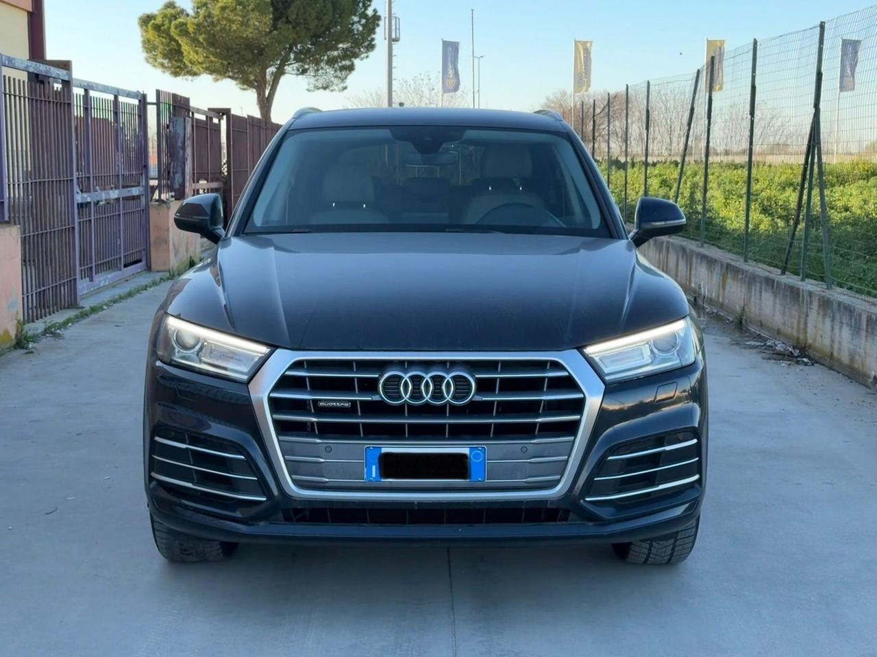 Audi Q5 2.0 TDI 190 CV quattro S tronic Business