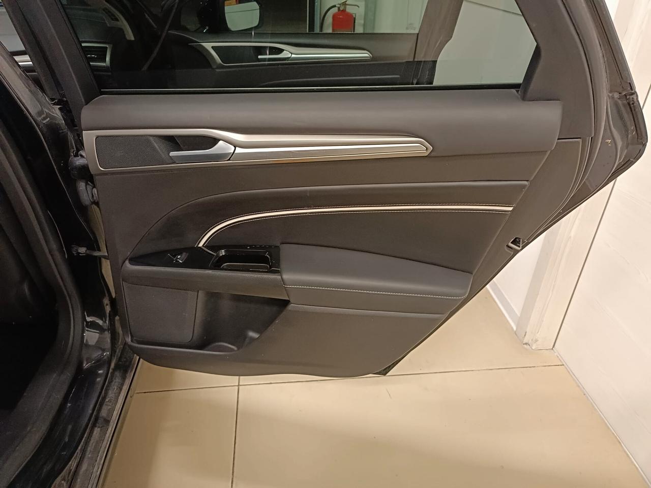 Ford Mondeo 2.0 TDCi 180 CV S&S Powershift AWD SW Vignale