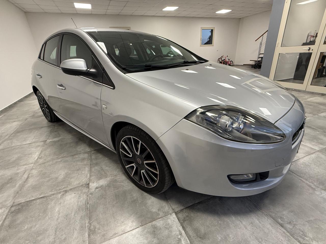 Fiat Bravo 1.6 MJT 105 CV DPF Sport