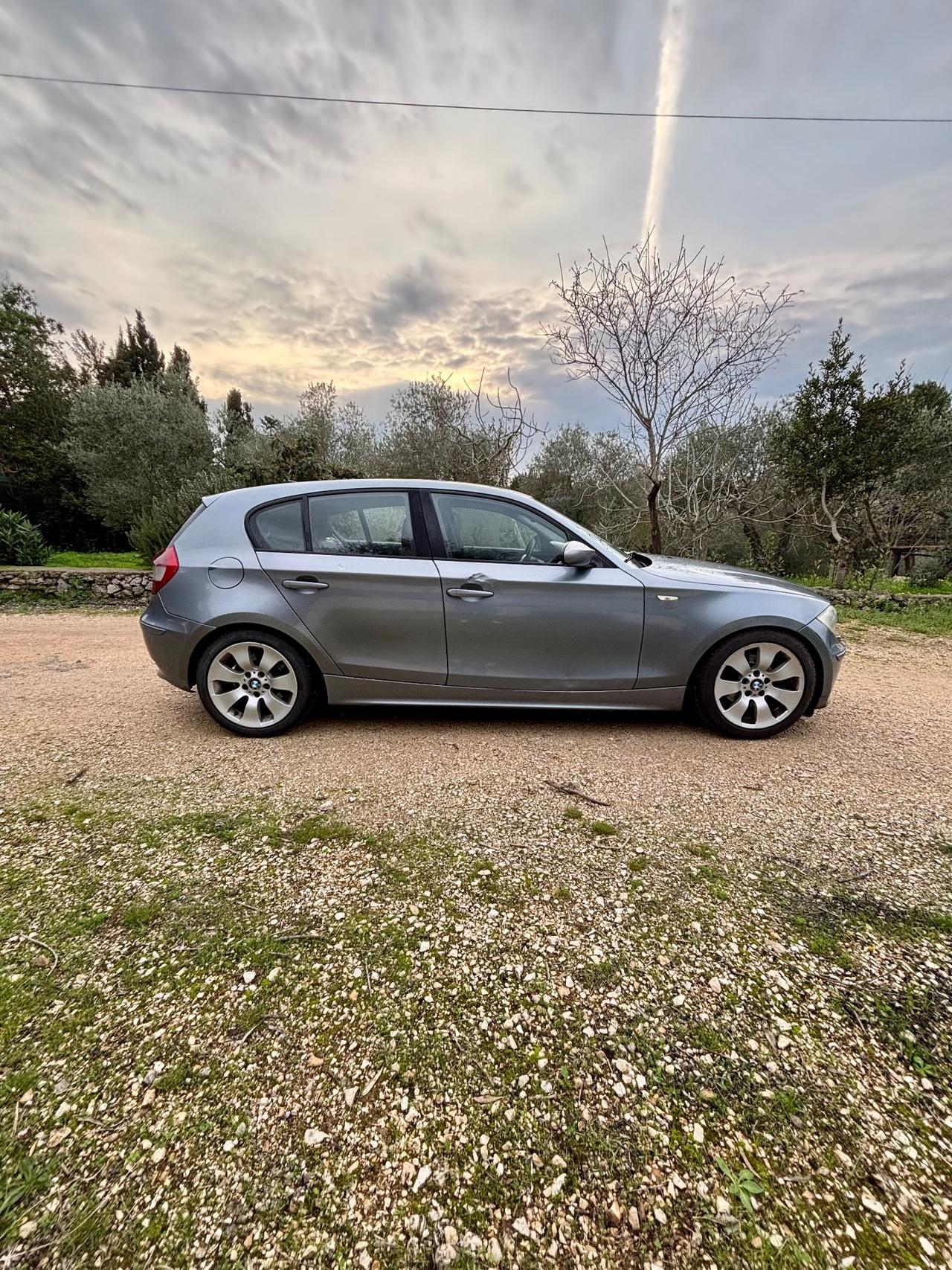 Bmw 120 120d cat 5 porte Futura