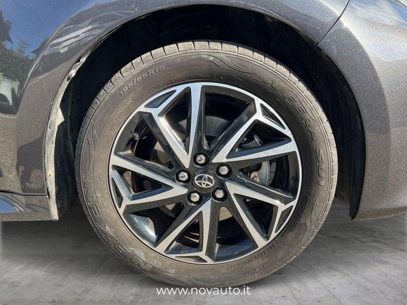 Toyota Yaris Yaris 1.5h Trend