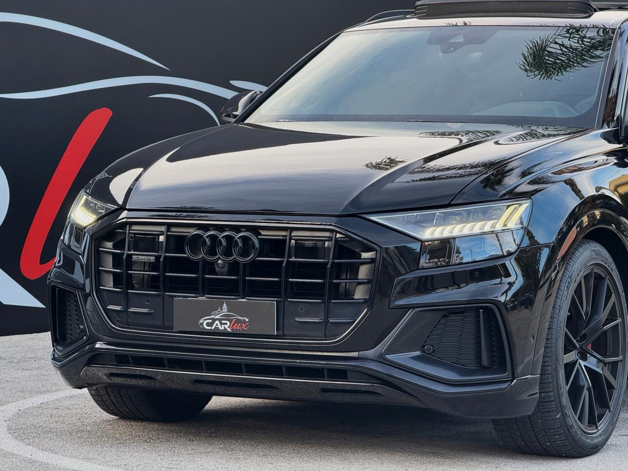 Audi Q8 50 TDI Quattro 286CV CARBONIO TETTO