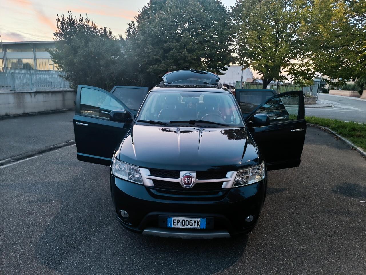 Fiat Freemont 2.0 Mjt 170 CV 4x4 AUT. SOLO 134.000 KM