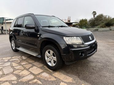 Suzuki Grand Vitara 1.9 D 4X4 +Gancio Traino