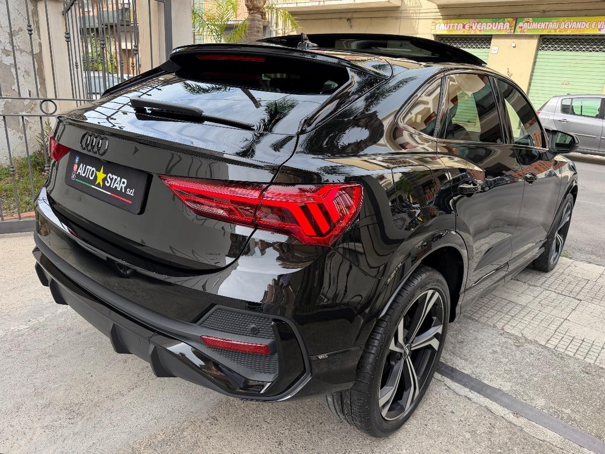 Audi Q3 Sportback 35TDI S-line Identity Black 150CV