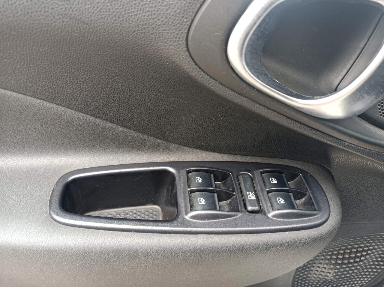 Fiat 500L 1.3 Multijet 95 CV Mirror City Cross