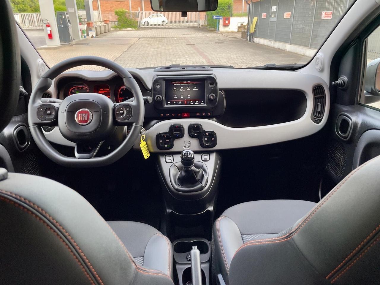 Fiat Panda 1.0 Hybrid Garmin