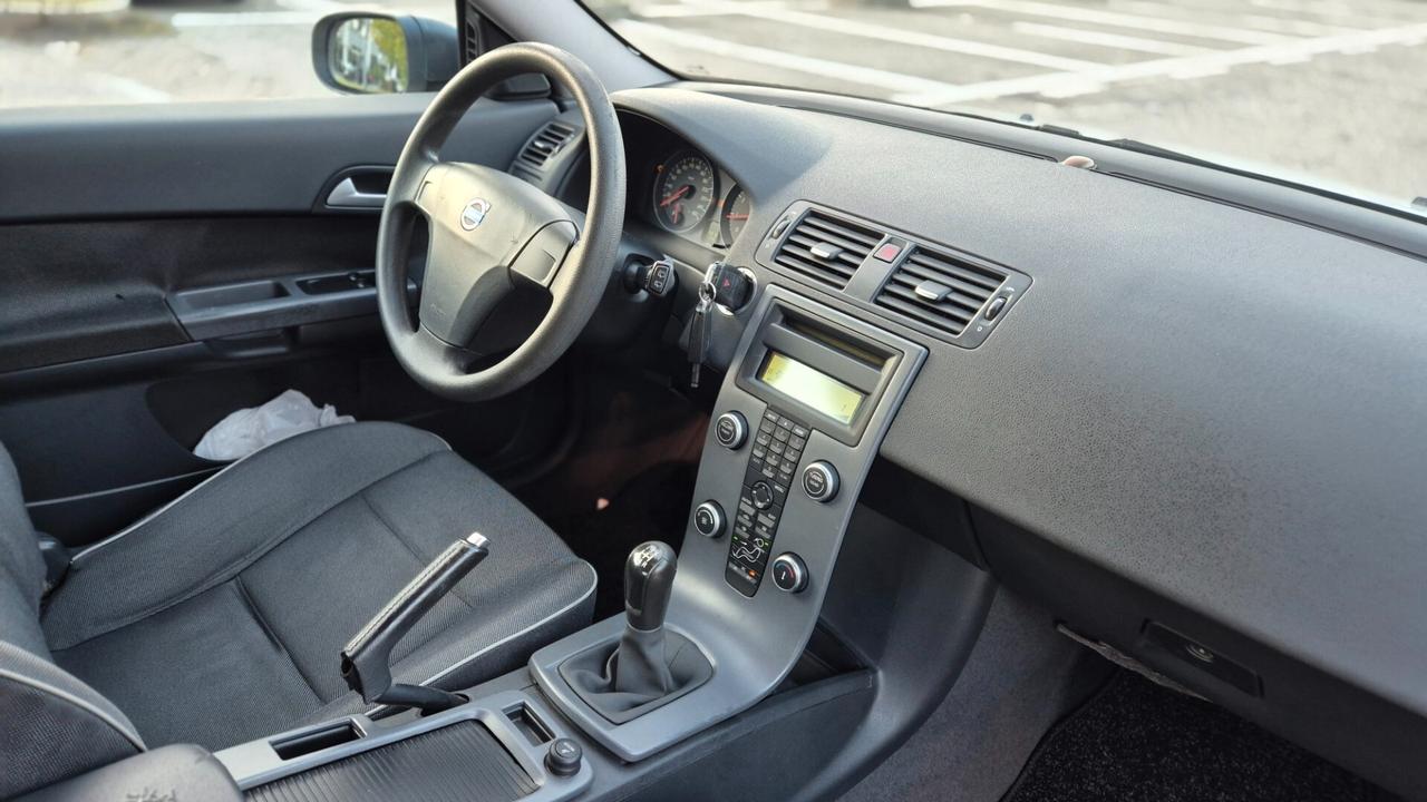 Volvo C30 1.6 Momentum