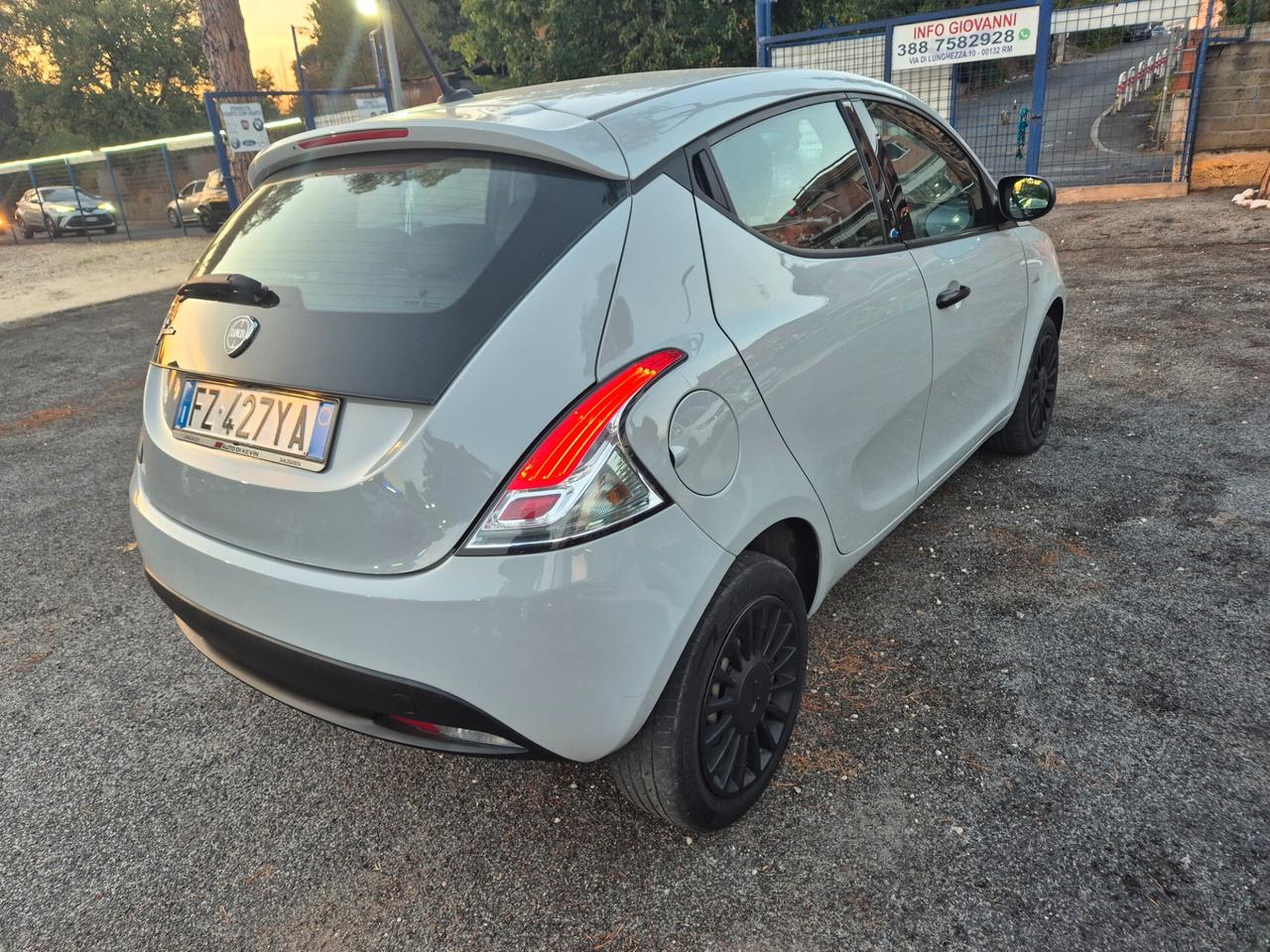 Lancia Ypsilon 1.2 69 CV 5 porte GPL Ecochic Monogram