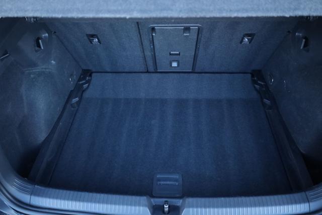 VOLKSWAGEN Golf 1.5 eTSI 130 CV EVO ACT DSG Life