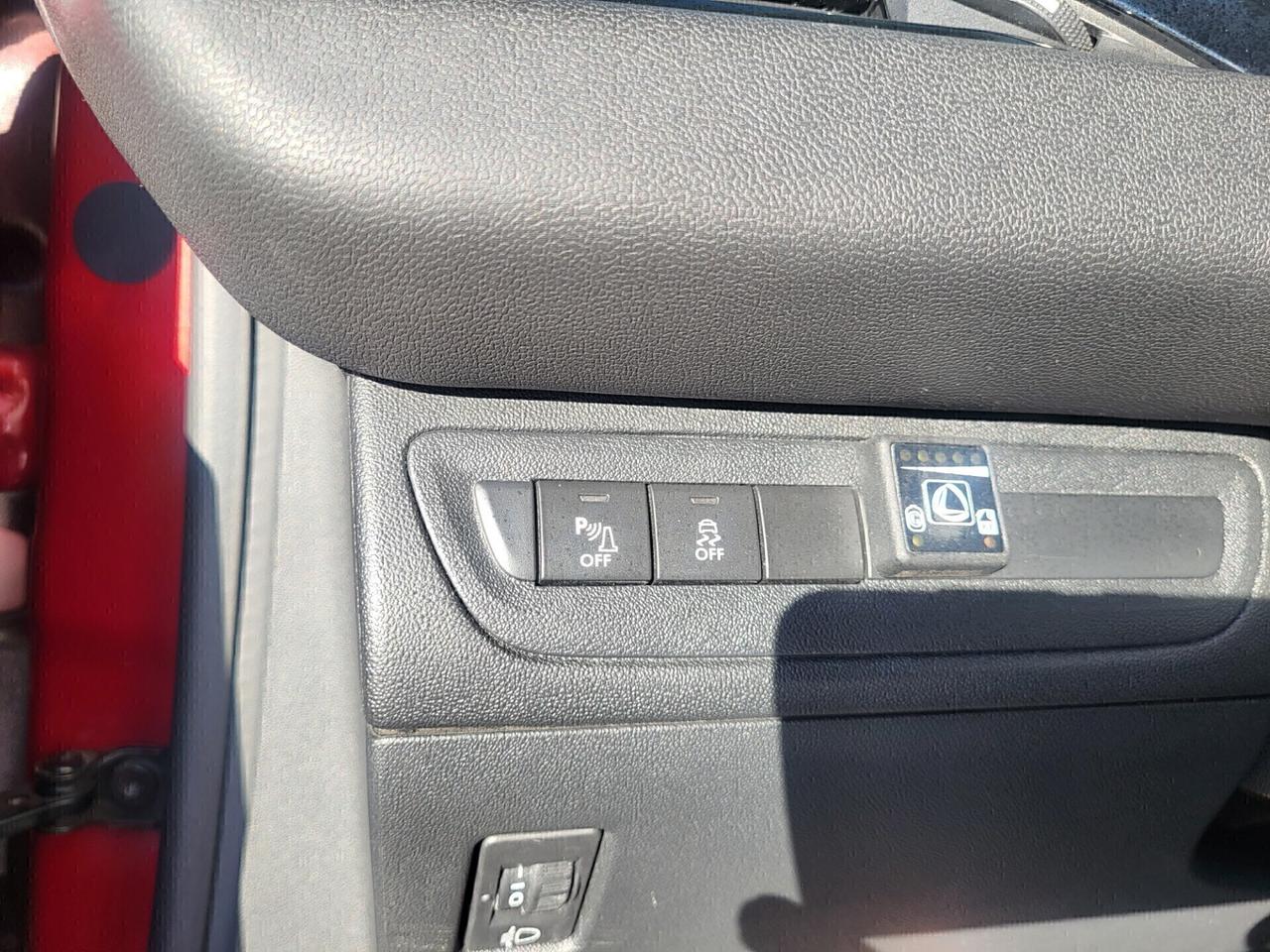 PEUGEOT 208-1,2 GPL-UNICA PROPRIET-3 REVISIONI