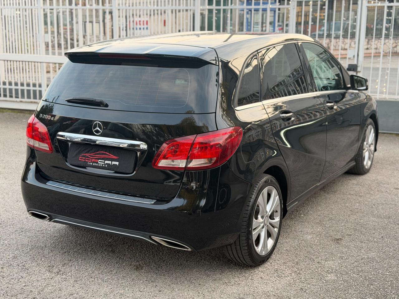 Mercedes-benz B 200d 136CV Automatic Sport