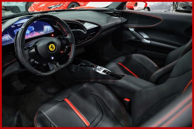 FERRARI SF90 STRADALE - LIFT - VOLANTE IN CARBONIO - IVA ESP