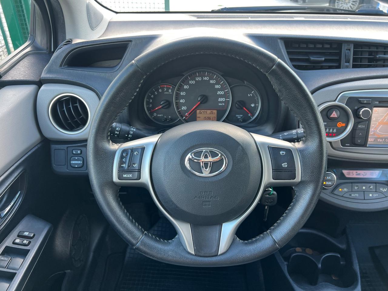 Toyota Yaris 1.0 5 porte Lounge