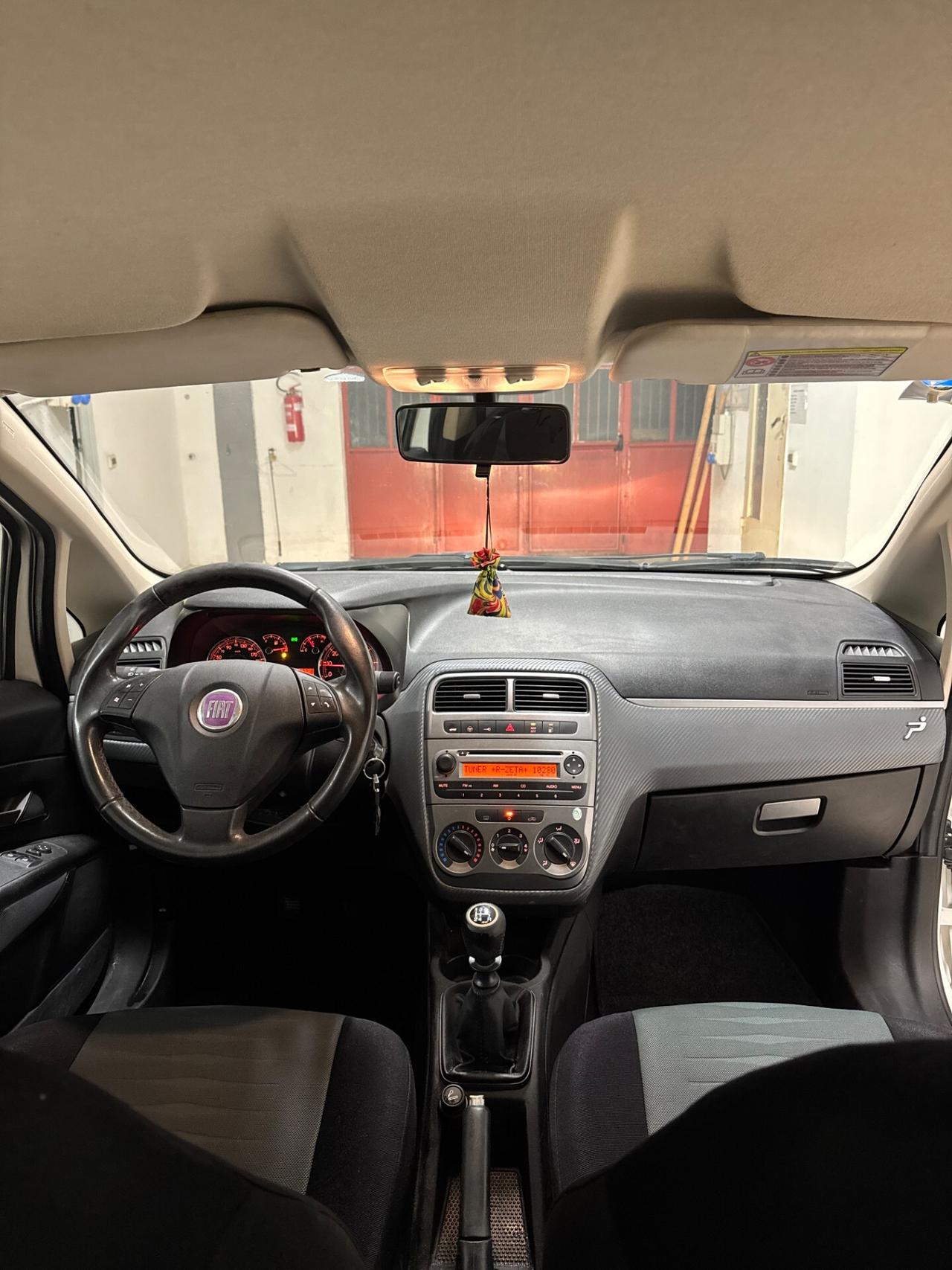 Fiat Grande Punto 1.4 5 porte Active Natural Power