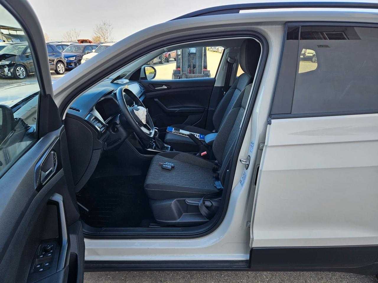 Volkswagen T-Cross 1.0 tsi Life 115cv INCIDENTATA