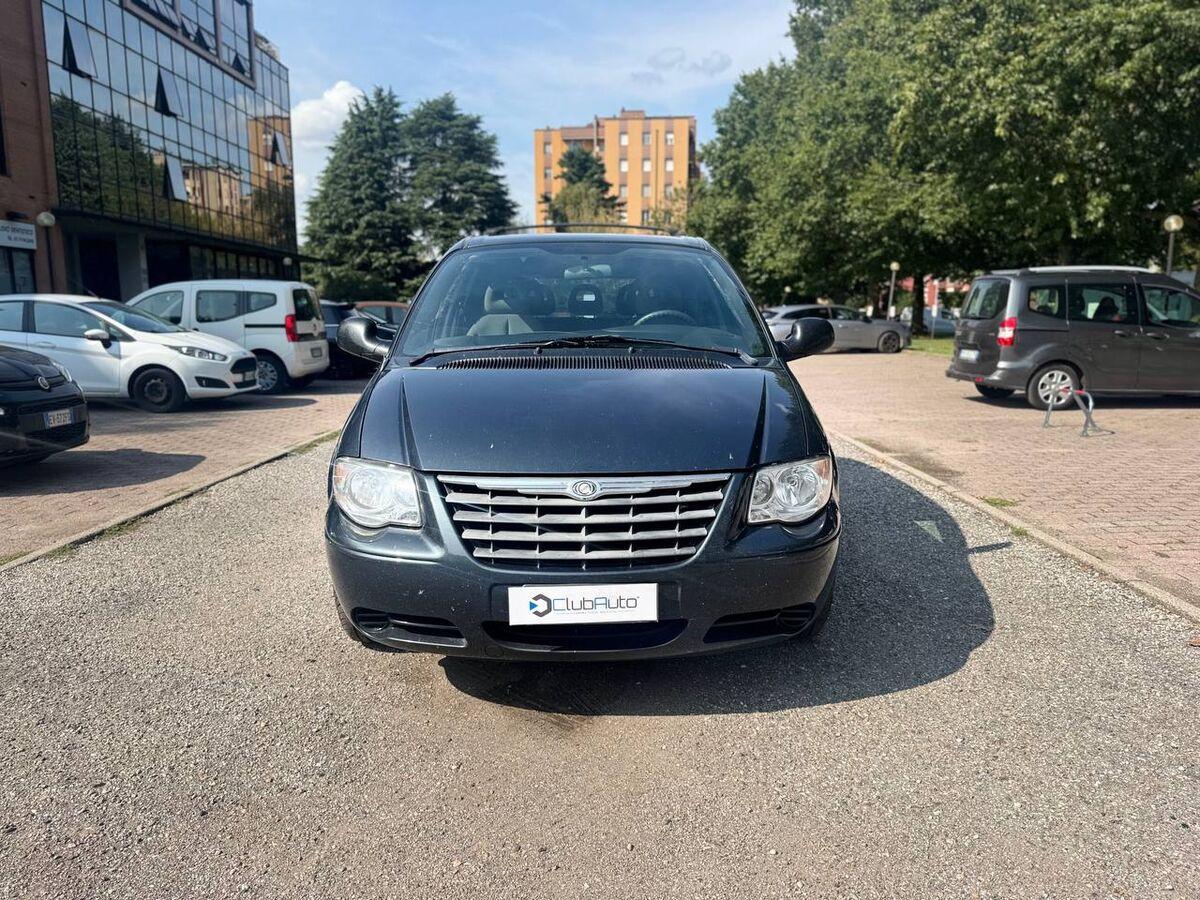 Chrysler Voyager IV 2004 2.8 crd LX Leather
