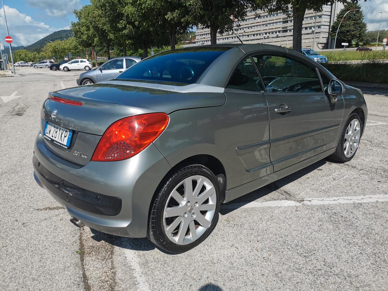 Peugeot 207 cc 1.6 HDi 110CV