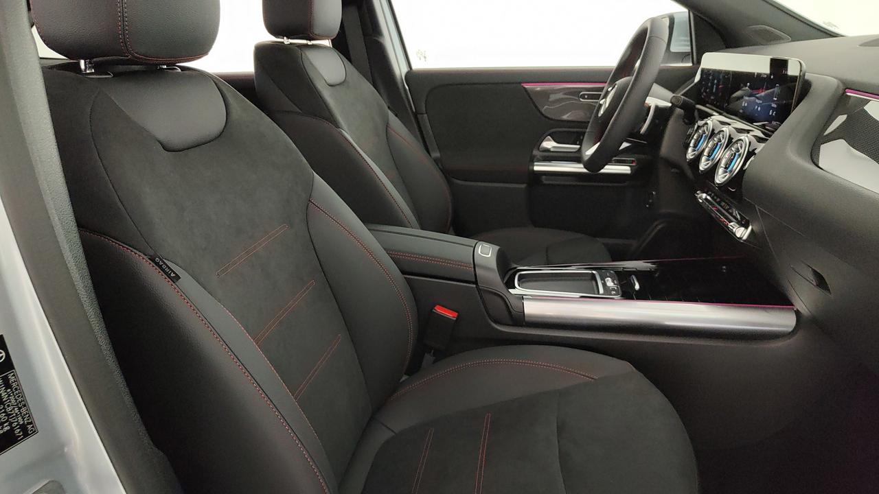 Mercedes-Benz GLA 200 d automatic