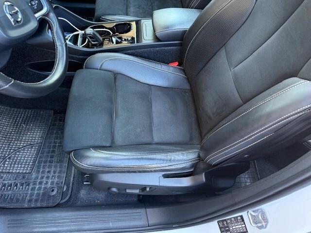 Volvo XC40 D3 AWD Geartronic R-design