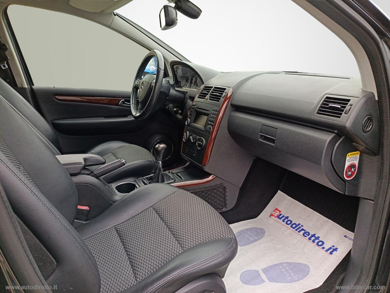 MERCEDES-BENZ A 180 CDI Elegance