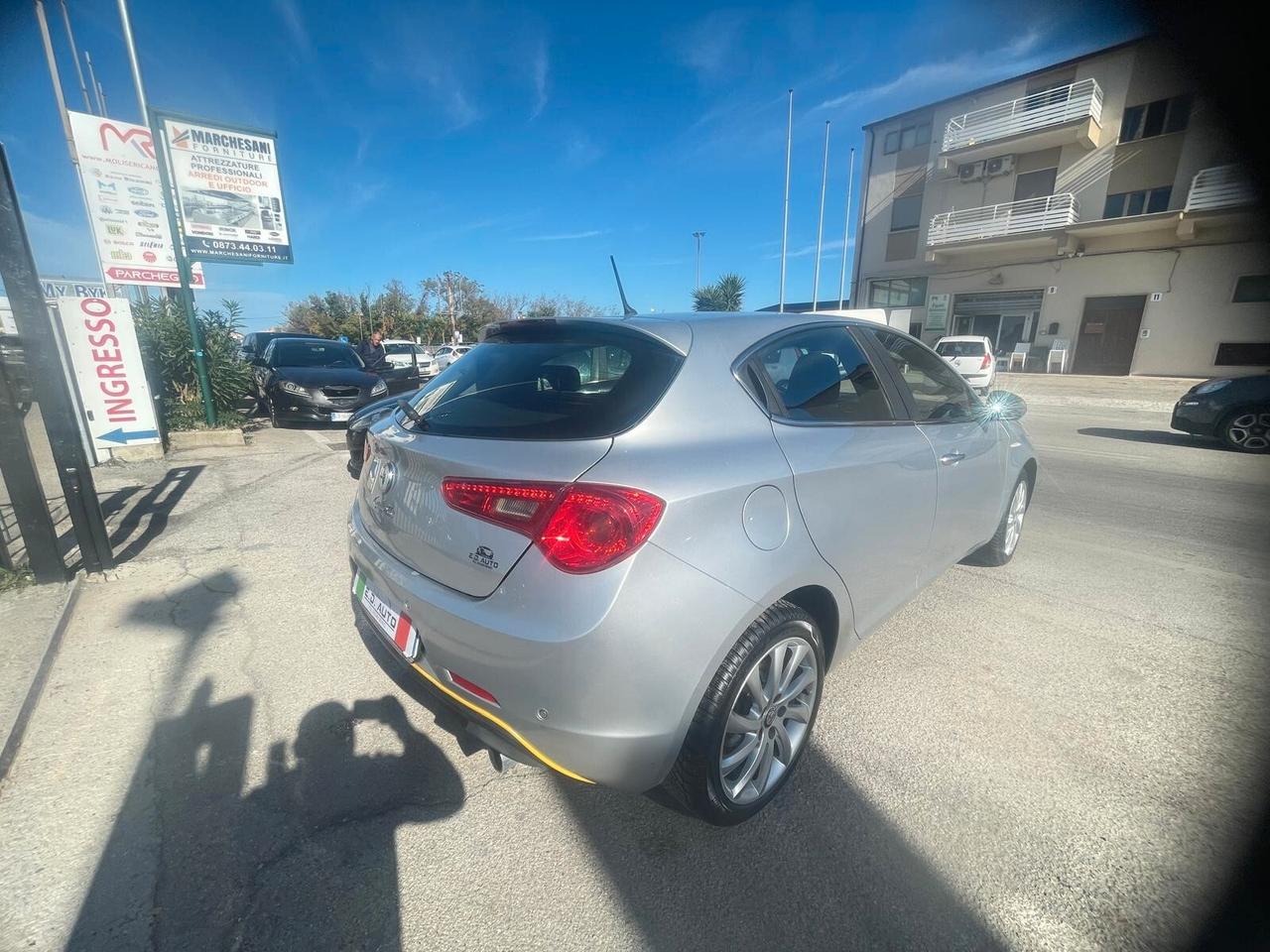 Alfa Romeo Giulietta 2.0 JTDm-2 140 CV Exclusive