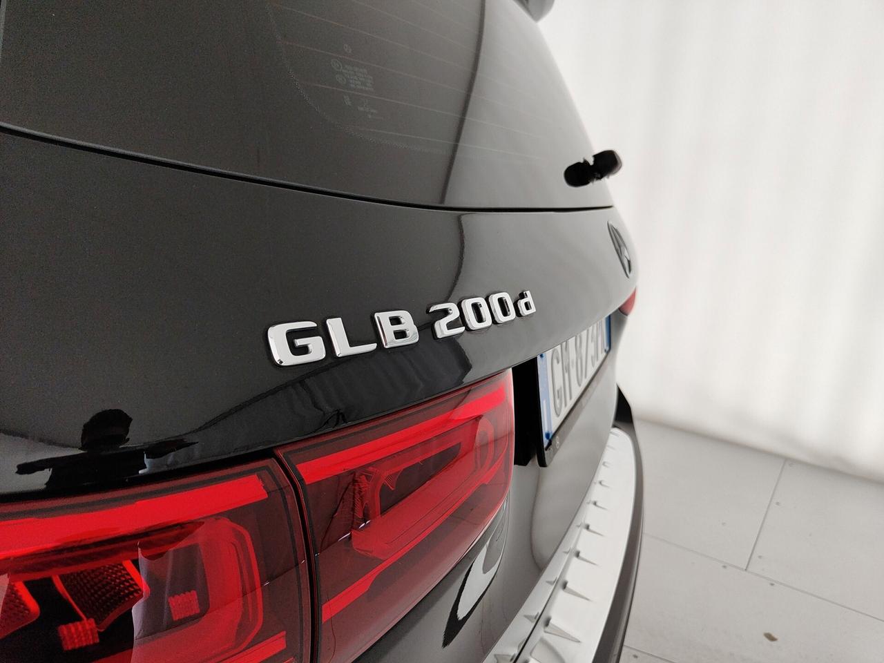 Mercedes-benz GLB 200 d Automatic Business