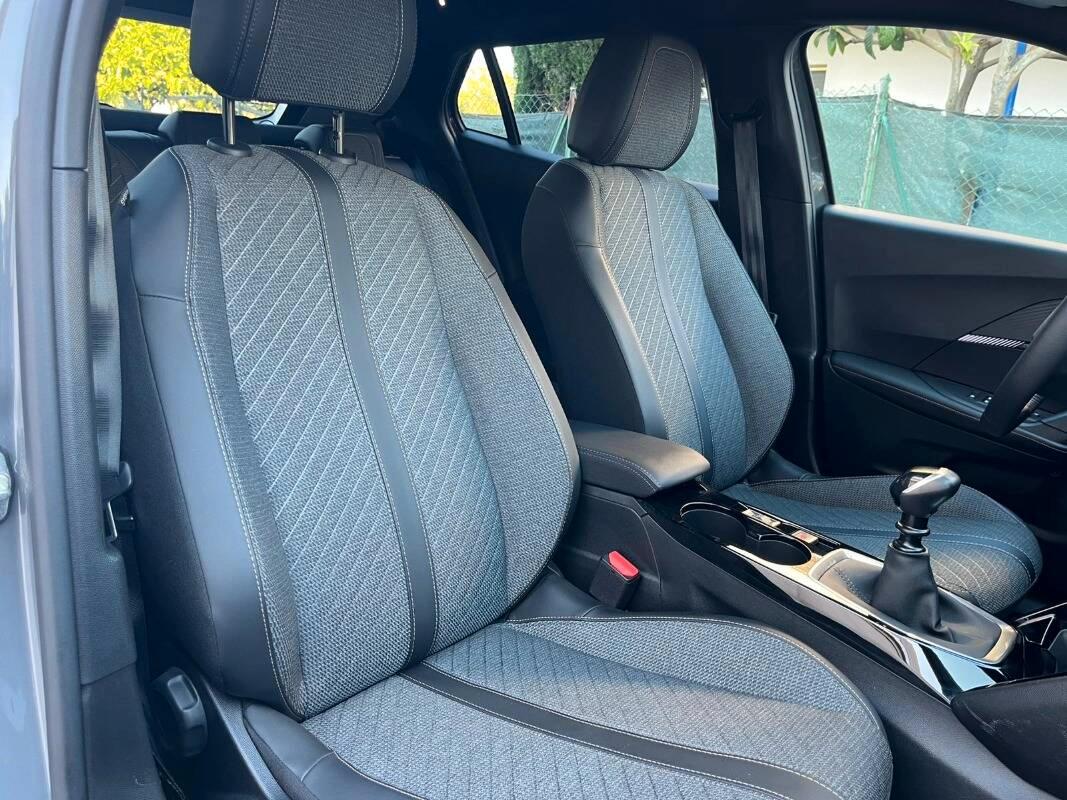Peugeot 2008 1.2 puretech Allure s&s 100cv