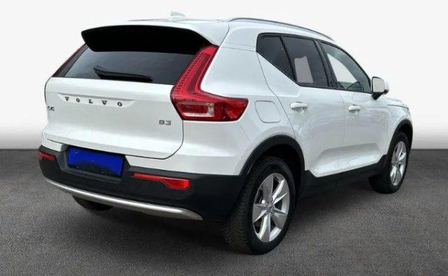 VOLVO XC40 B3 automatico Core N1