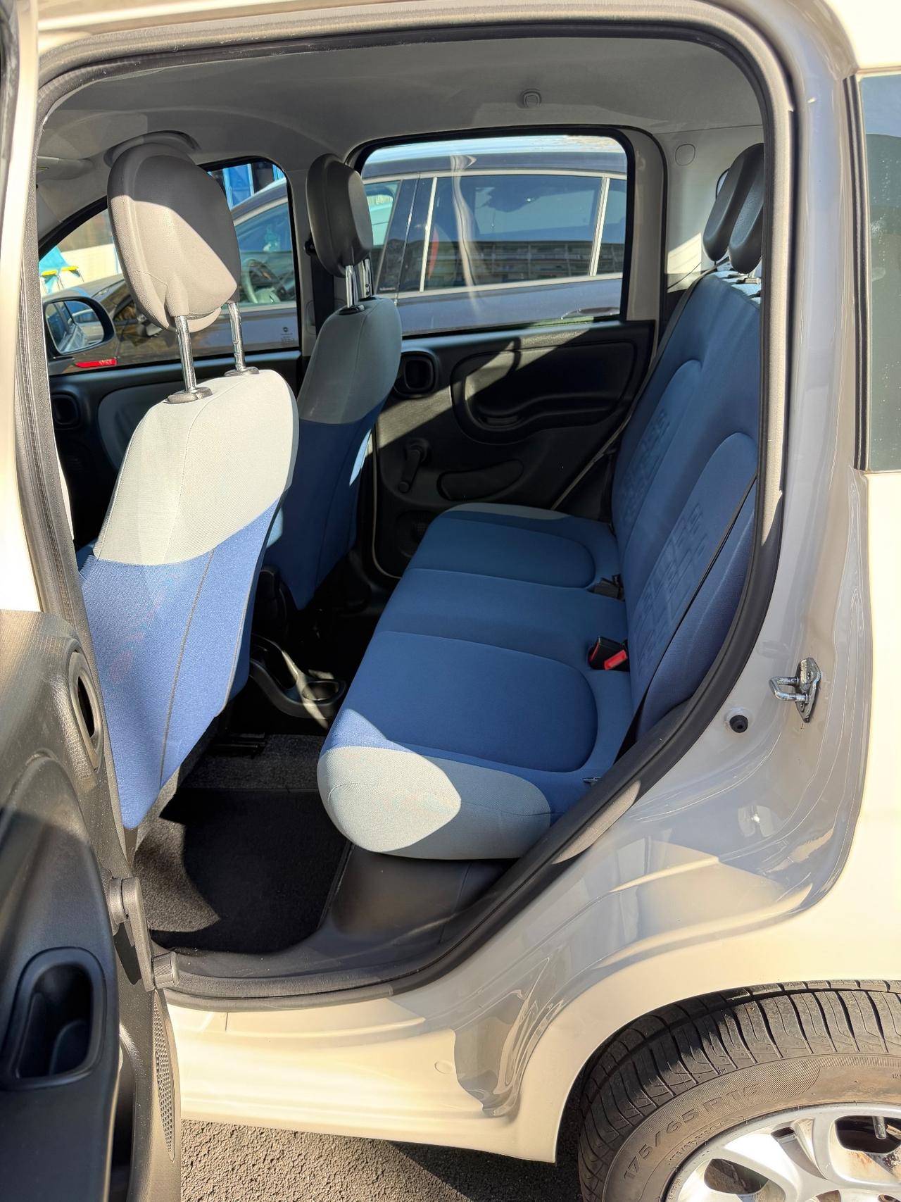 Fiat Panda 0.9 TwinAir Turbo Natural Power Lounge