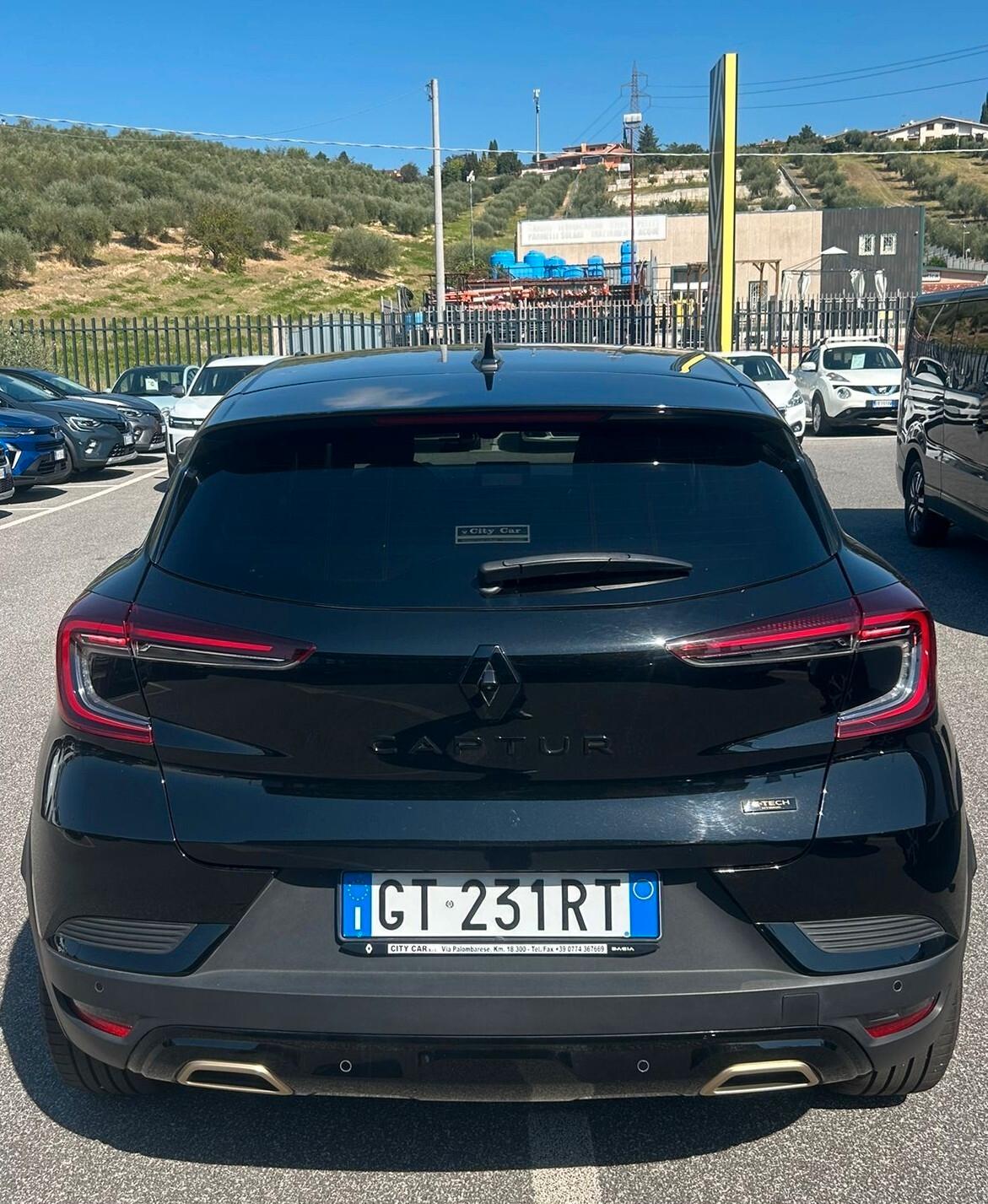Renault Captur Full Hybrid E-Tech 145 CV Initiale Paris