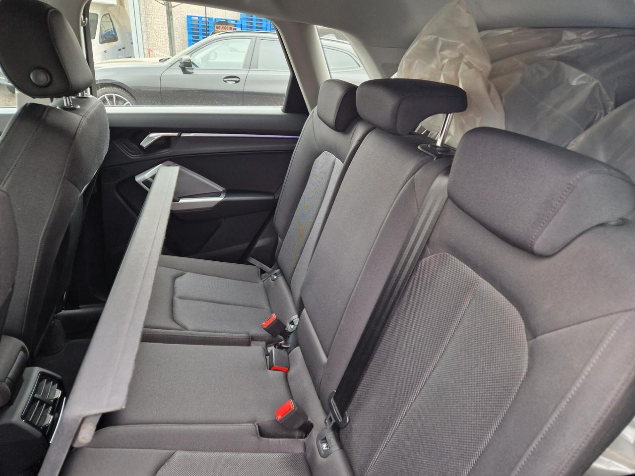 Audi Q3 40 TDI quattro S tronic line edition