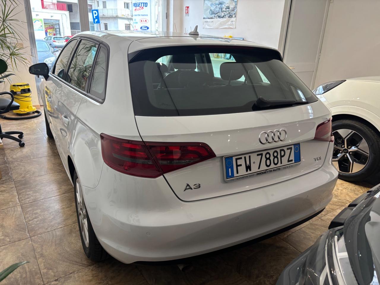 Audi A3 1.6 TDI clean diesel Ambition