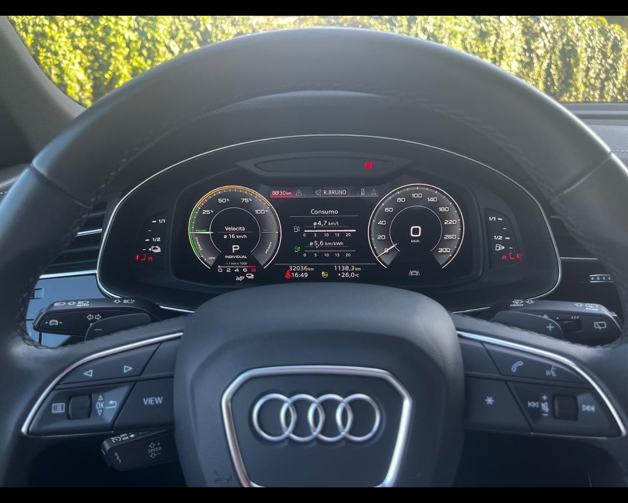 AUDI Q8 55 TFSIe QUATTRO TIPTRONIC