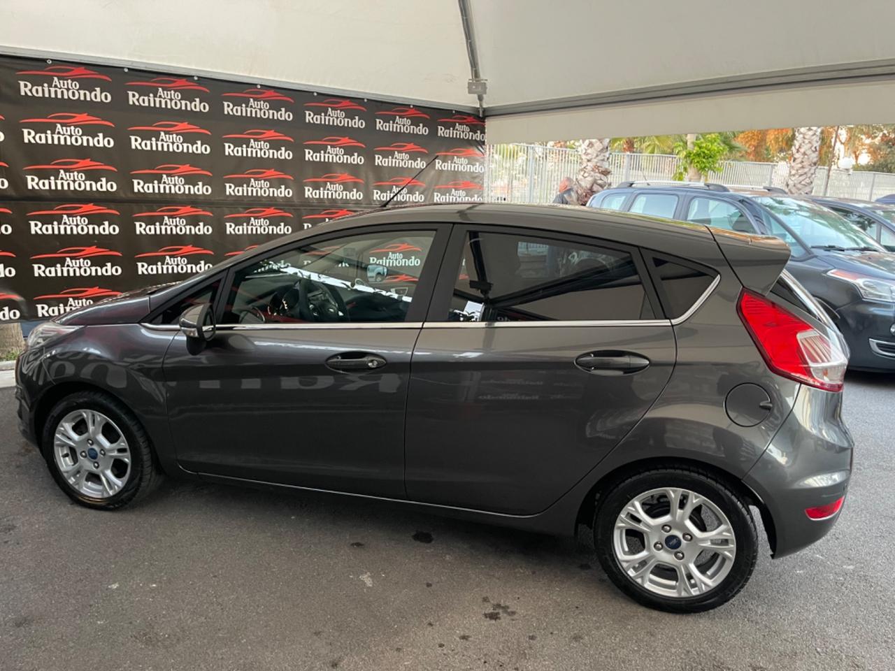 Ford Fiesta 1.5 TDCi 5 porte Titanium