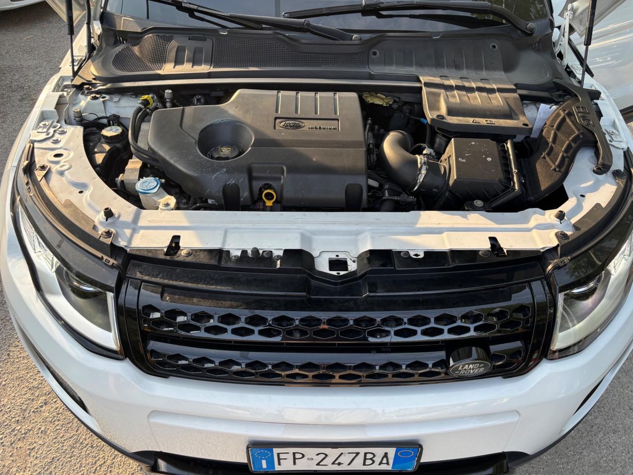 Land Rover Range Evoque 2.0 TD 5p. SE Dynamic