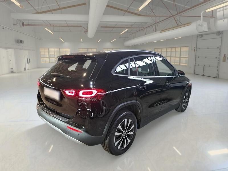 MERCEDES-BENZ GLA 250 Automatic EQ-POWER Business Extra