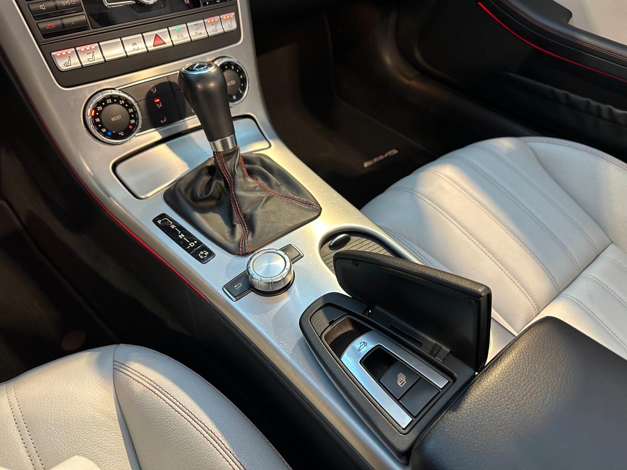 Mercedes-benz SLK 350 V6 Premium AUTO - TETTO PANORAMICO BELLISSIMA!