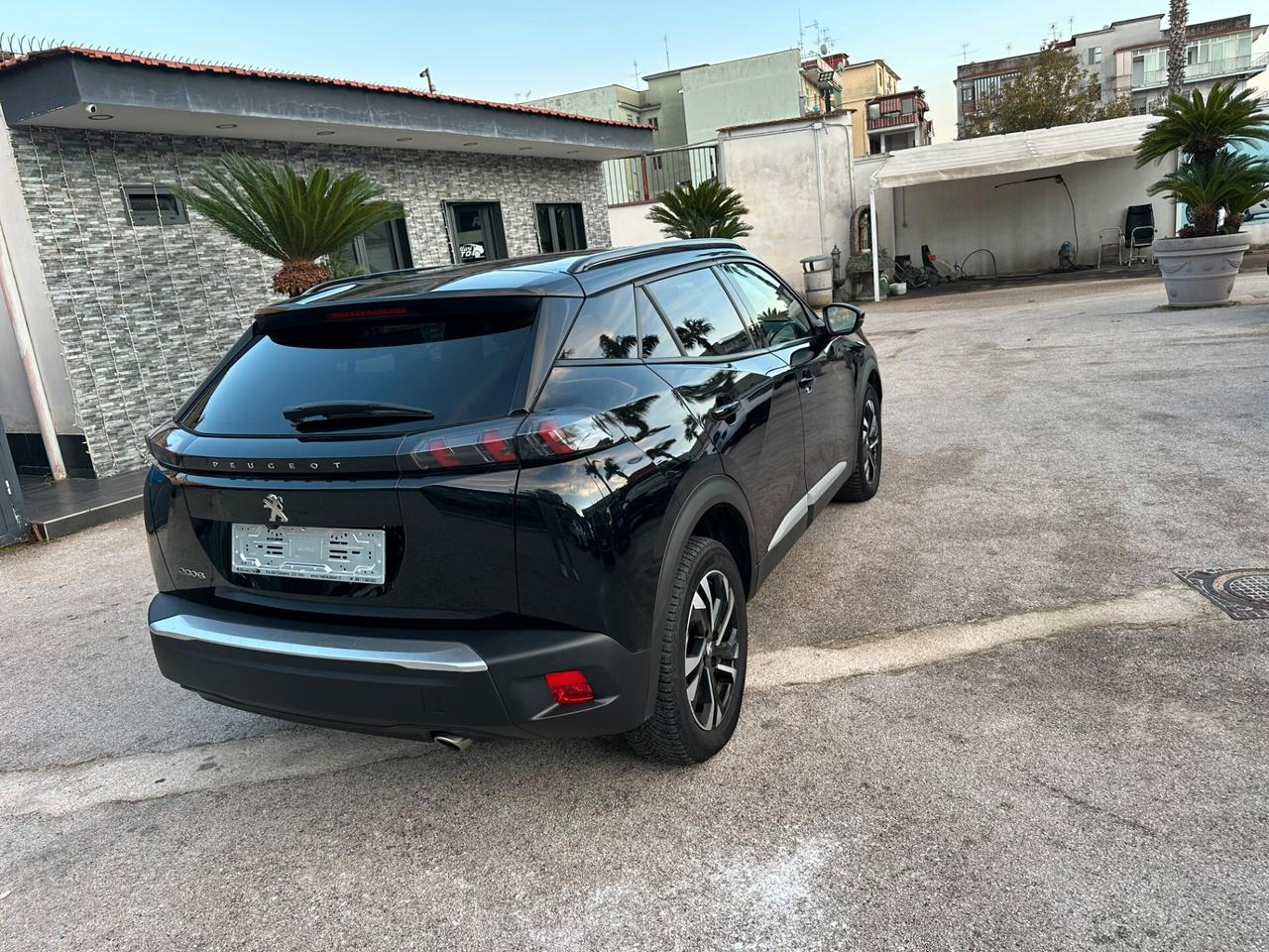 Peugeot 2008 BlueHDi 130 S&S EAT8 Allure