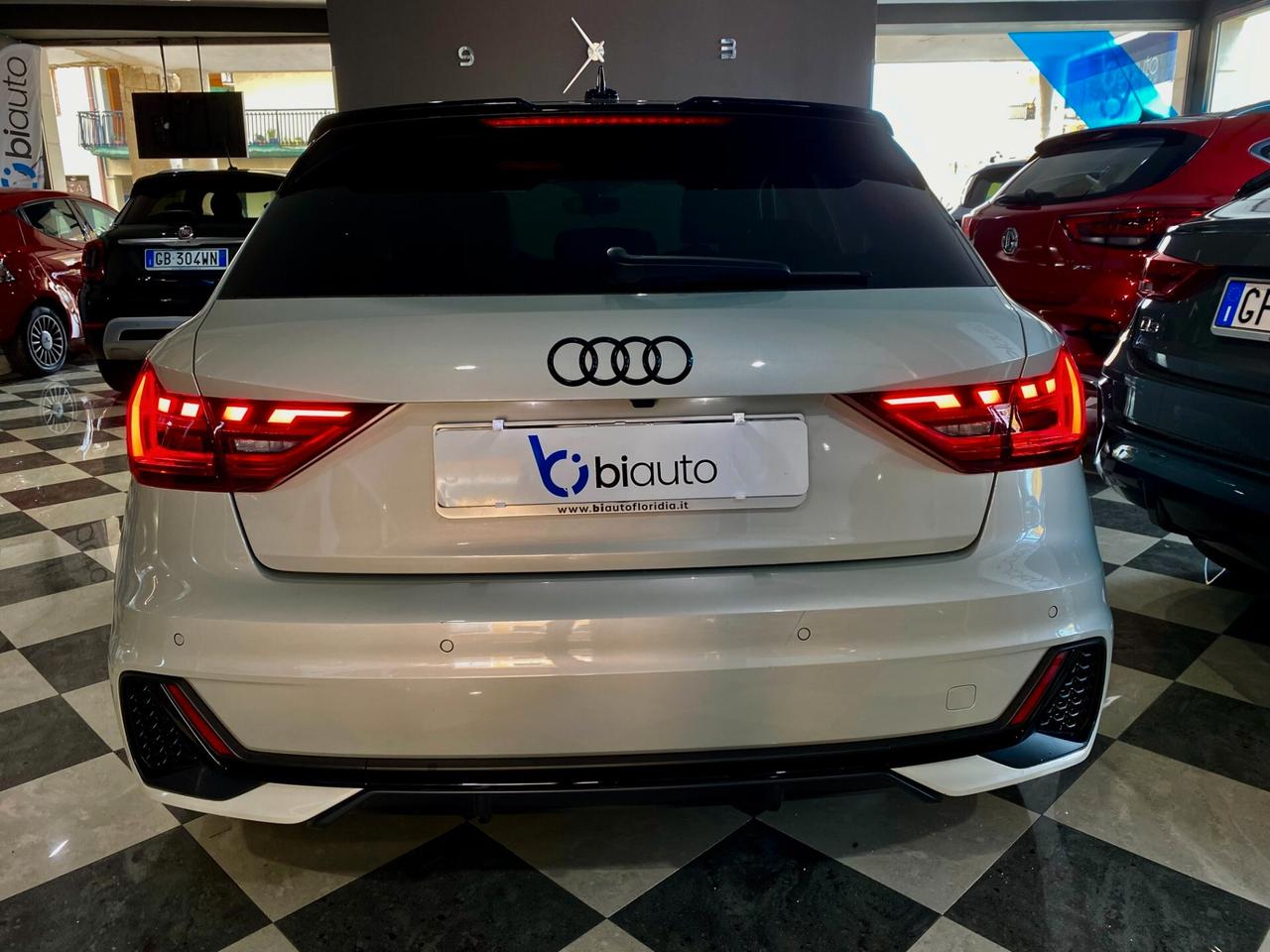 Audi A1 SPB 40 TFSI S tronic line edition-2025