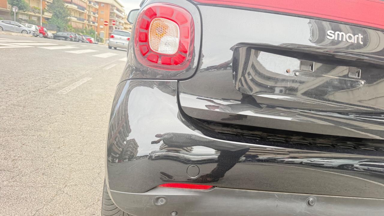 Smart ForTwo 70 1.0 twinamic cabrio Passion LED NAVI SEDILI RISCALDATI PDC BLUETOOTH CERCHI 15