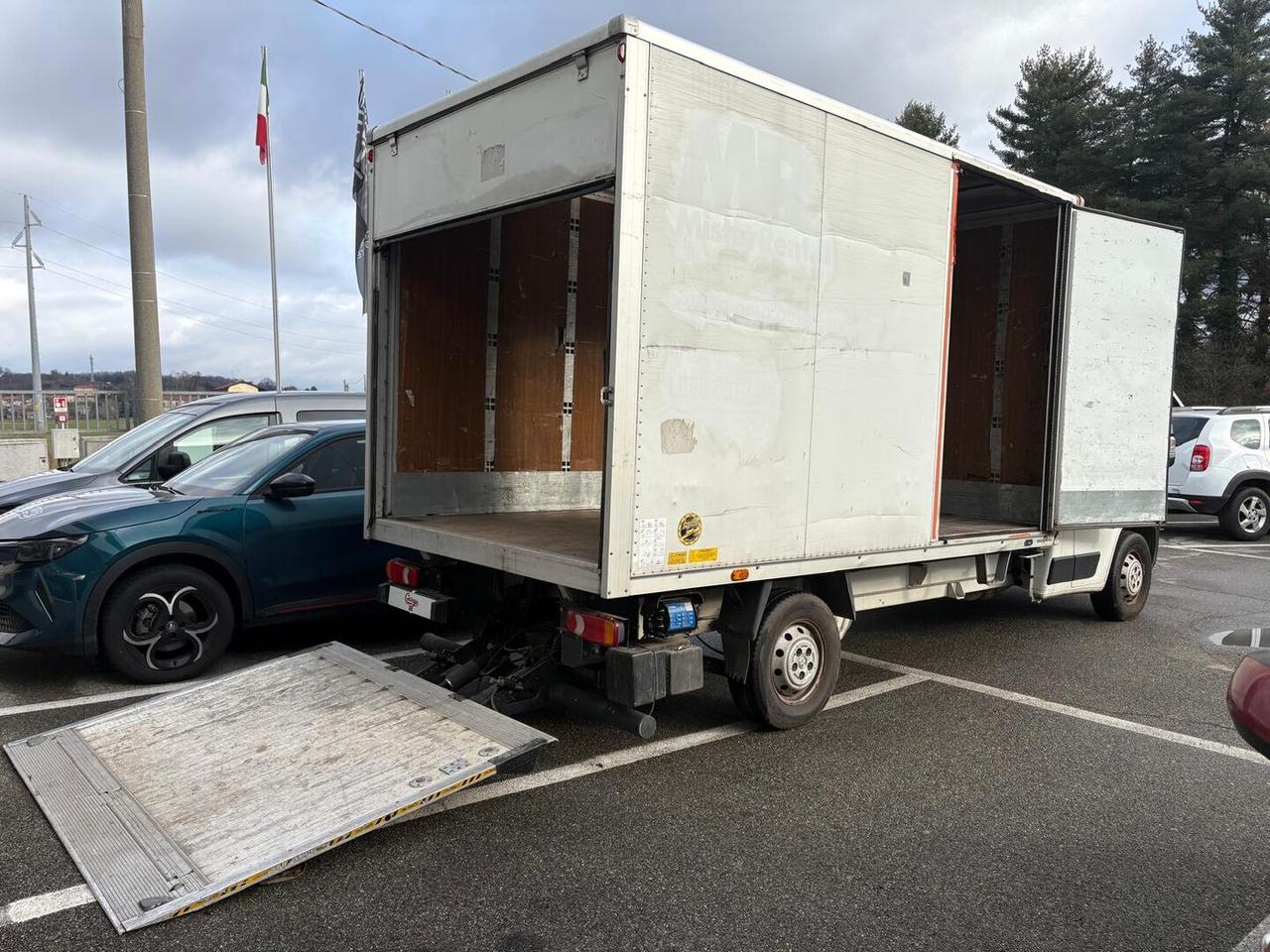 Peugeot Boxer 435 2.0 bluehdi 160cv L3 + furg. Onnicar E6