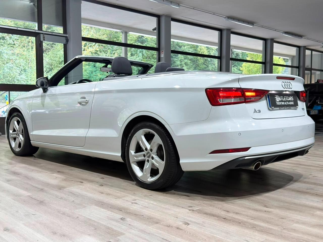 AUDI A3 CABRIO 1.6TDI 116CV SPORT 2018 LED/SENSORI