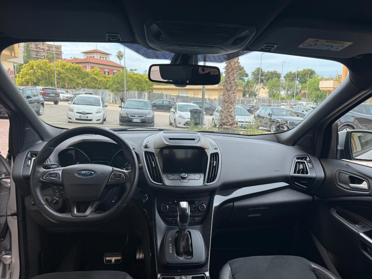 Ford Kuga 2.0 TDCI 150 CV S&S 4WD Powershift ST-Line