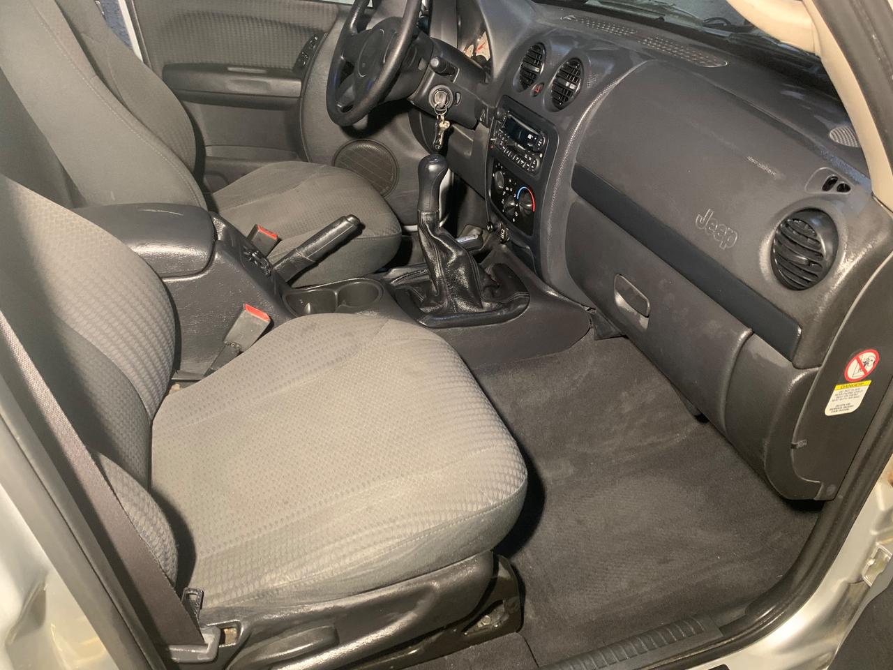 Jeep Cherokee 2.5 CRD Sport